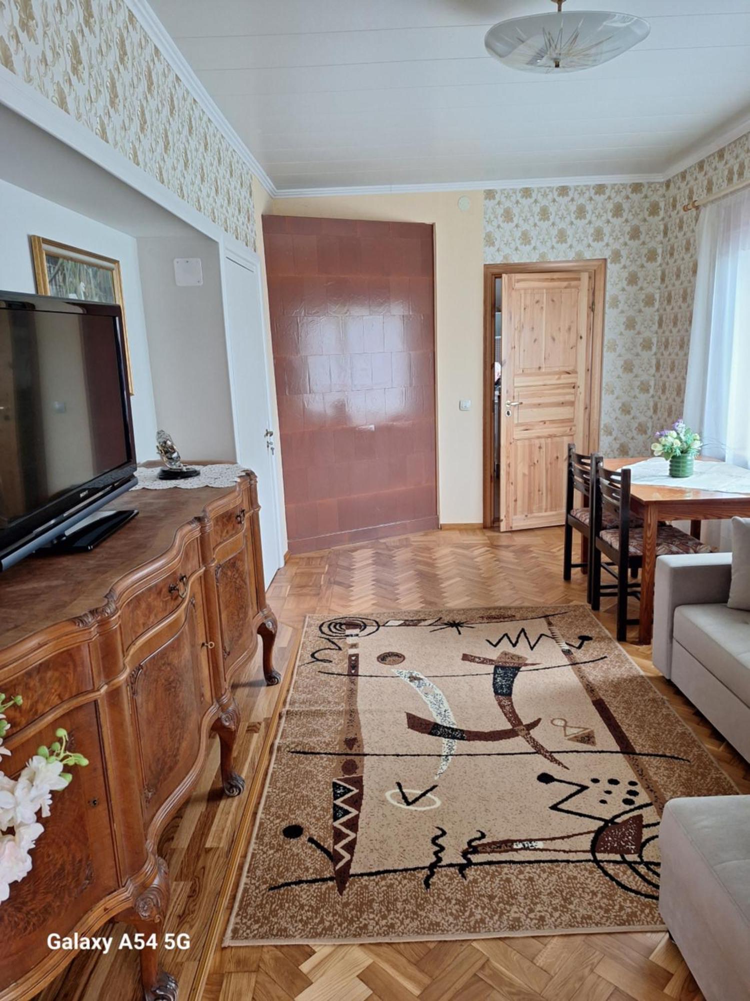 Soliid Apartment Parnu Exterior photo